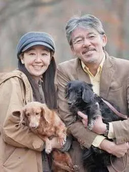 人物と犬の元写真